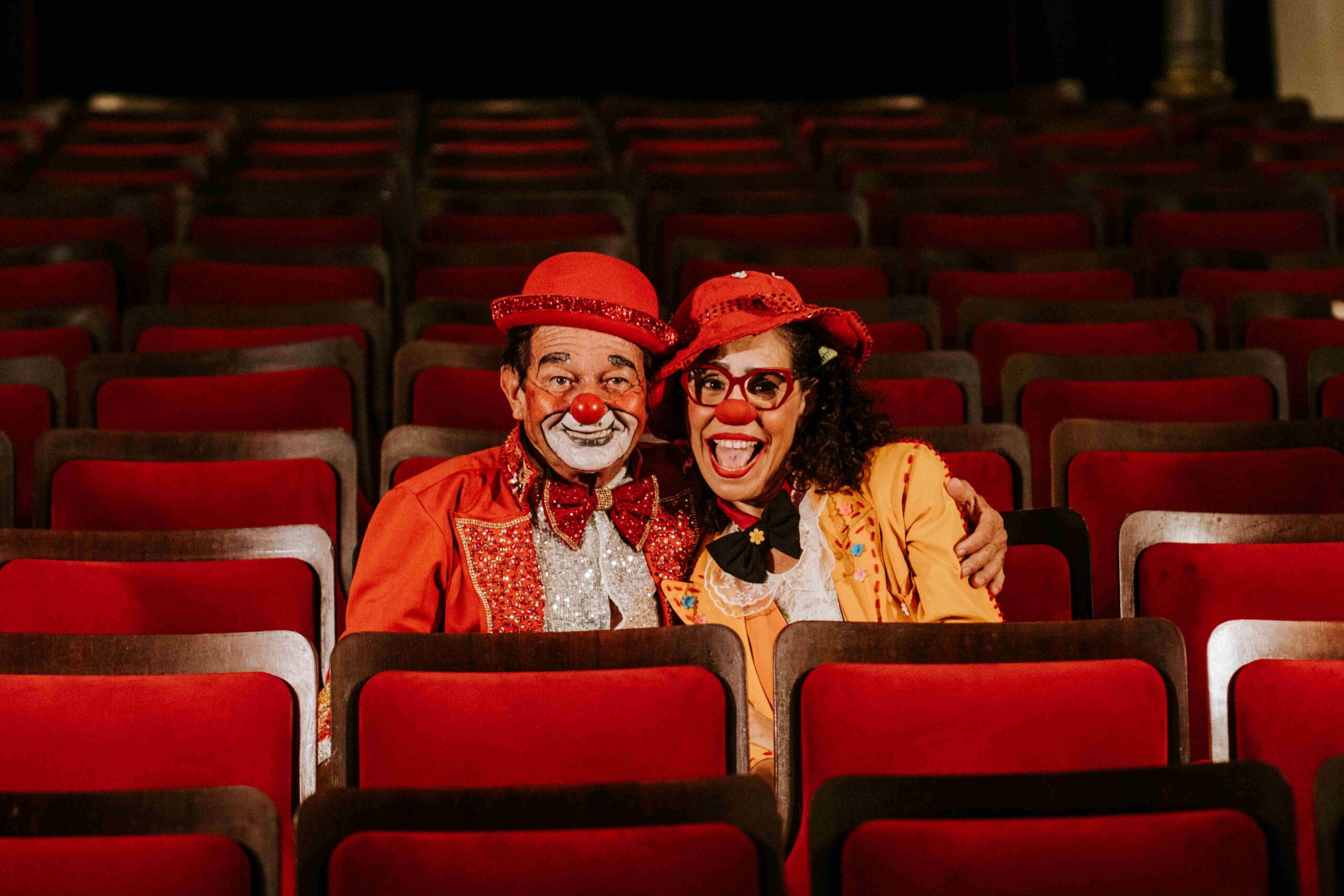 Festival Munganga de Circo ocupa Teatro Alberto Maranhão com programação gratuita no Dia do Circo